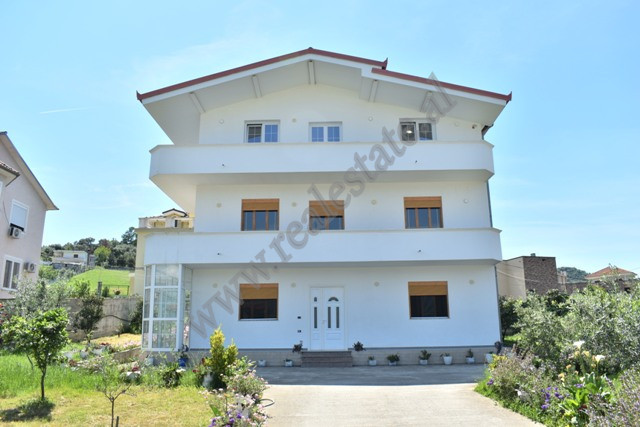 Three storey villa for rent in Xhaferr Shaba street, near TEG in Tirana.
It offers a land area of 1